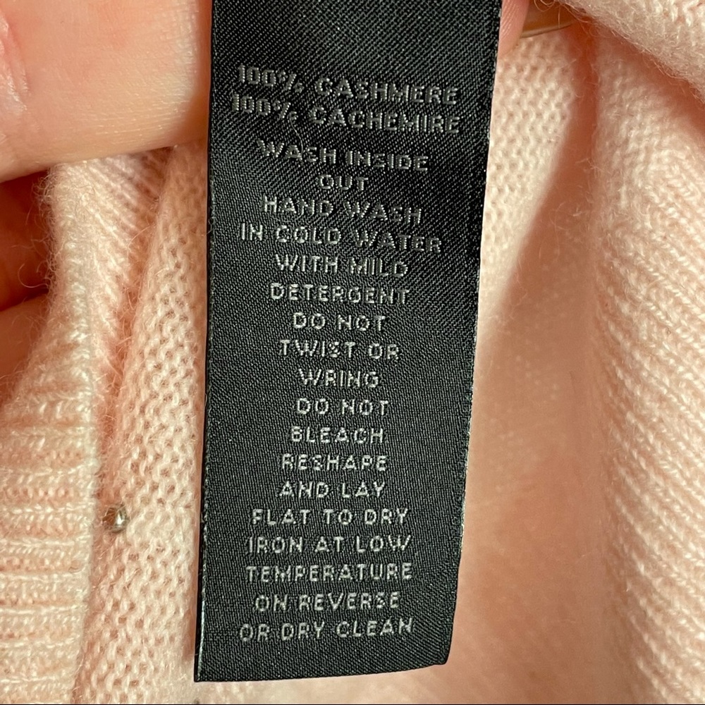 Saks Fifth Avenue 100% Cashmere Pearl Baby Pink Lightweight Sweater Size S - Picture 11 of 14